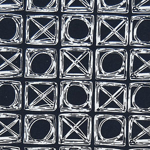 Kuvassa Pala 1,5m: Luomutrikoo (digiprint) Ristinolla mustavalkoinen 