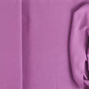 Kuvassa Liila / vaalea violetti X440 Yksivärinen pehmeä resori