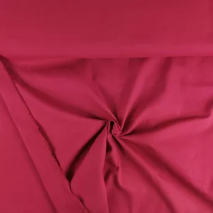 Kuvassa Paksumpi yksivärinen canvaspuuvilla tumma viininpunainen 